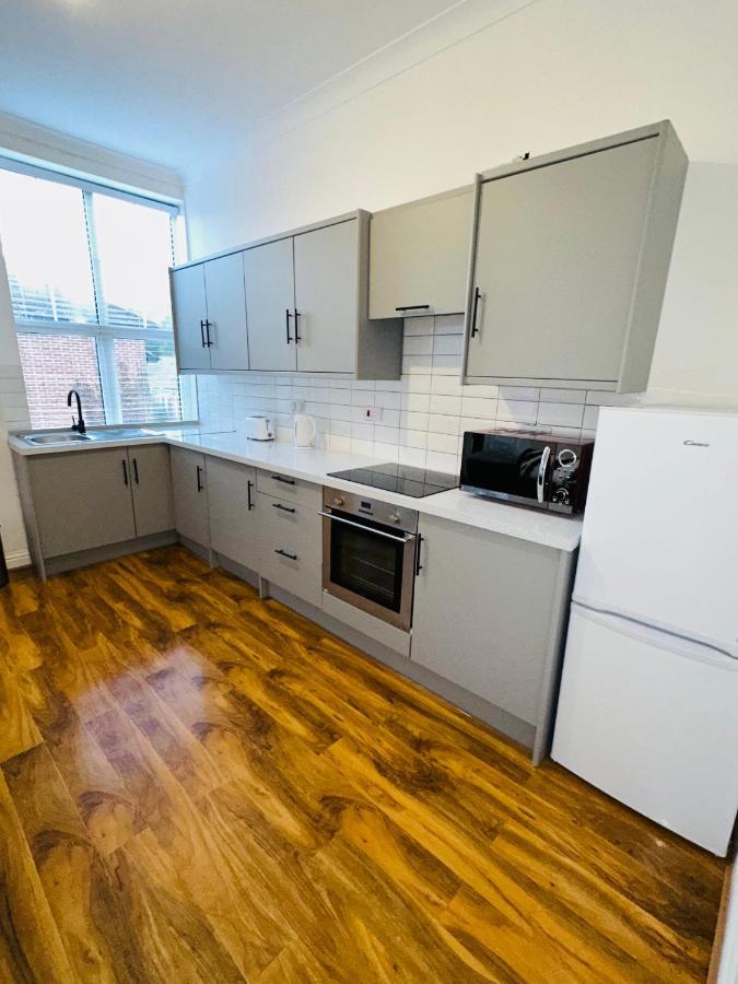 Newly Refurbished Two Bedrooms Flat St Leonards-on-Sea Exterior photo
